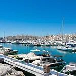 Διαμέρισμα - Marina Banus, Puerto Banus, 2br Terrace, Parking & Pool Μαρμπέλλα