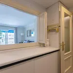 - Marina Banus, Puerto Banus, 2br Terrace, Parking & Pool