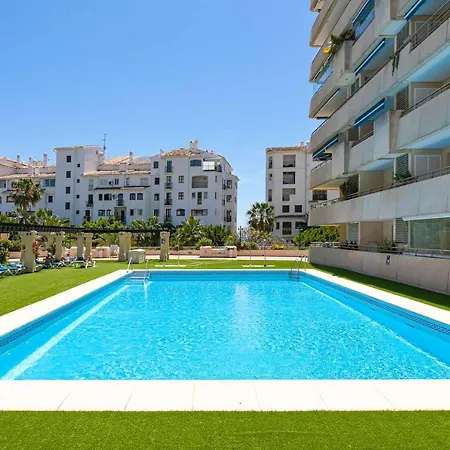 Apartament Marbella Home Rentals - Marina Banus, Puerto Banus, 2Br Terrace, Parking & Pool *
