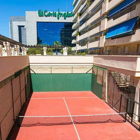 Marbella Home Rentals - Marina Banus, Puerto Banus, 2Br Terrace, Parking & Pool Апартаменты Марбелья