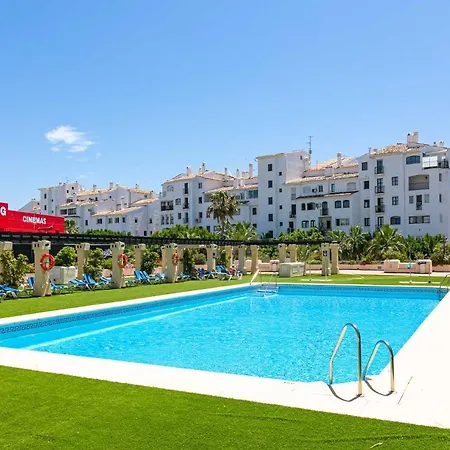 Marbella Home Rentals - Marina Banus, Puerto Banus, 2Br Terrace, Parking & Pool דירה מארבלה