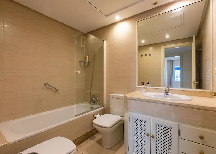 דירה - Marina Banus, Puerto Banus, 2br Terrace, Parking & Pool מארבלה