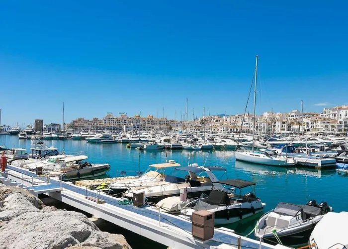 Apartamento - Marina Banus, Puerto Banus, 2br Terrace, Parking & Pool Marbella