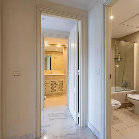 Appartement Marbella Home Rentals - Marina Banus, Puerto Banus, 2Br Terrace, Parking & Pool Marbella